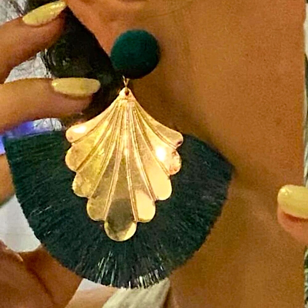 NWT Saint Patrick’s Day | Art Deco Gold Fan | Emerald Green Tassel Fringe - Picture 5 of 15
